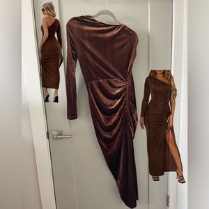 One shoulder Slit Brown Dress